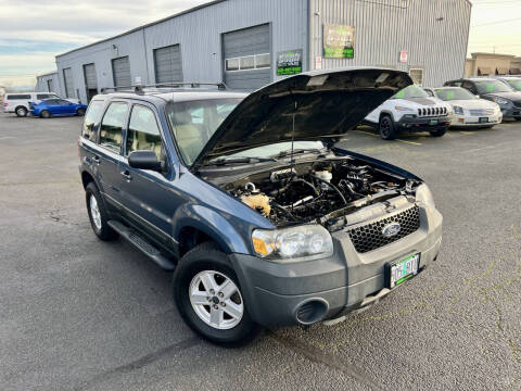 2005 Ford Escape XLS