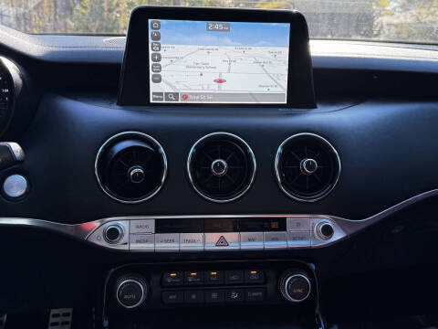 2019 Kia Stinger GT2