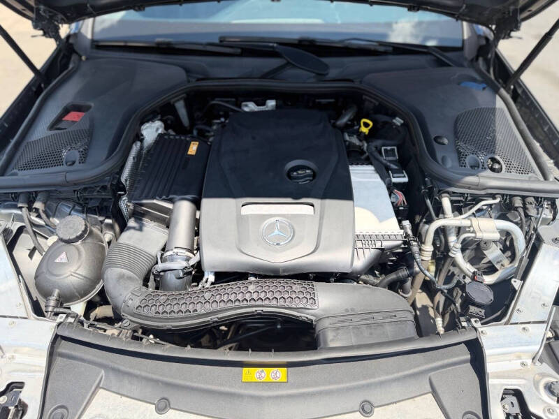 2017 Mercedes-Benz E-Class E 300 4MATIC