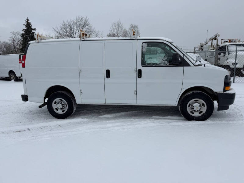 2020 Chevrolet Express Cargo Work Van