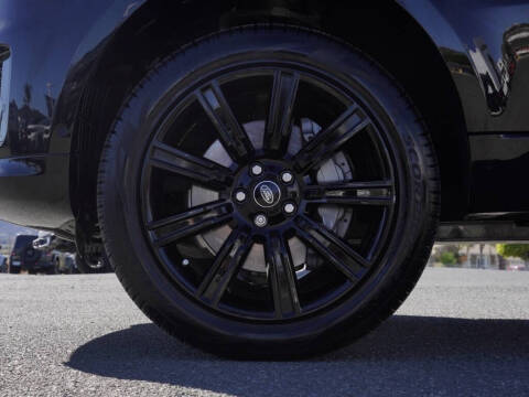 2022 Land Rover Range Rover Sport HSE Silver Edition