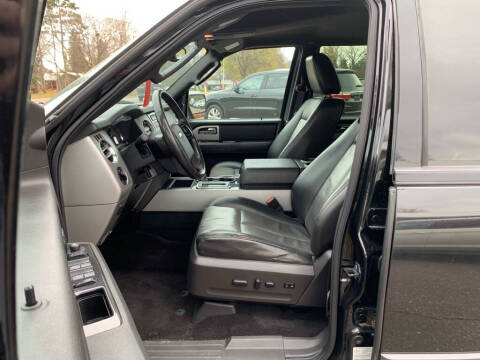 2011 Ford Expedition XLT