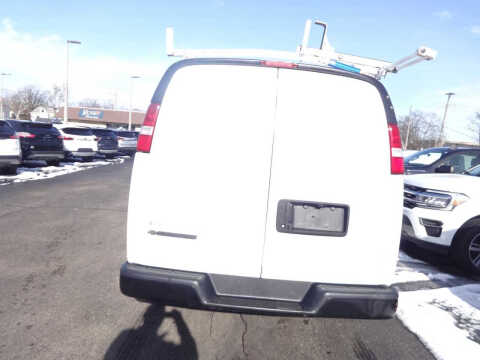 2022 Chevrolet Express 2500