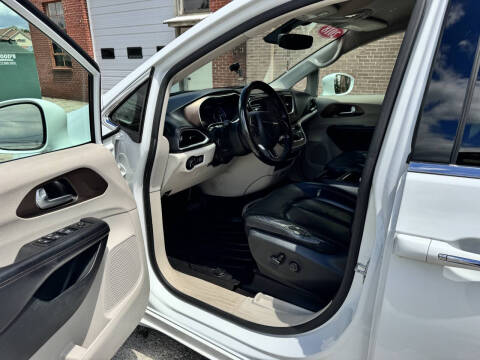 2018 Chrysler Pacifica Touring L