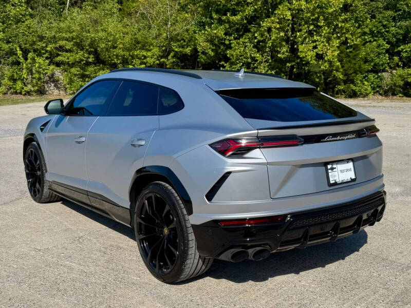 2021 Lamborghini Urus