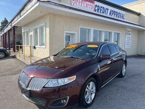 2010 Lincoln MKS