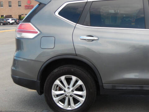 2015 Nissan Rogue SV