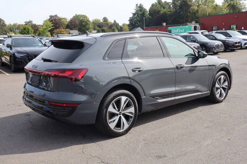 2024 Audi Q8 e-tron quattro Premium