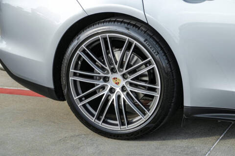 2018 Porsche Panamera