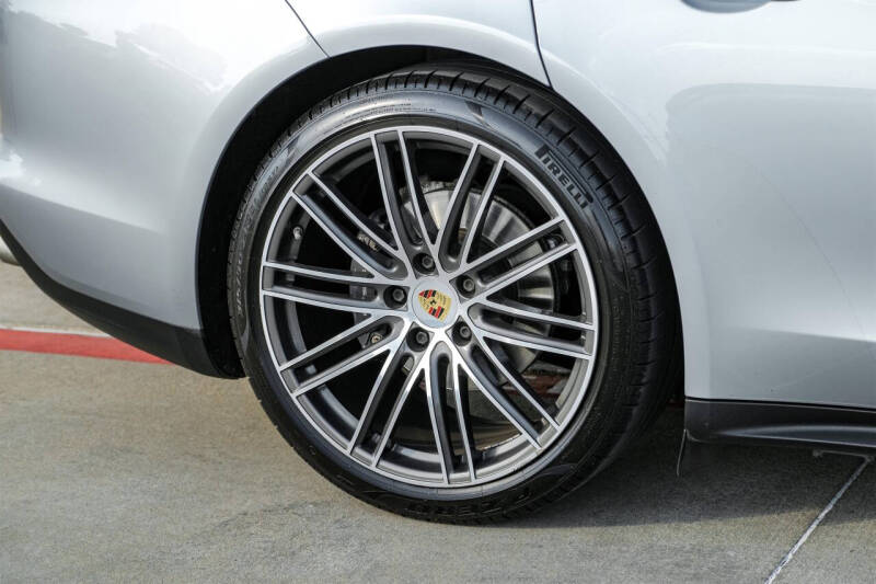 2018 Porsche Panamera