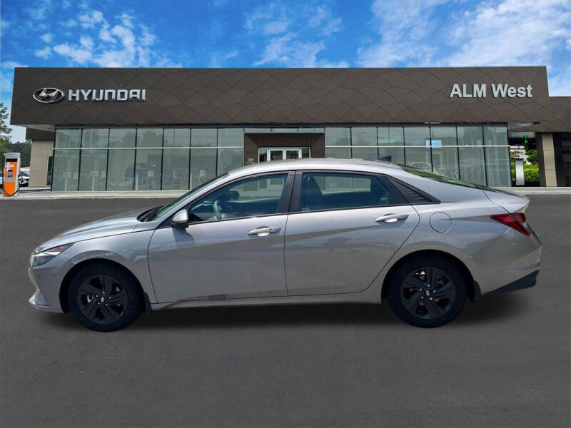 2022 Hyundai Elantra