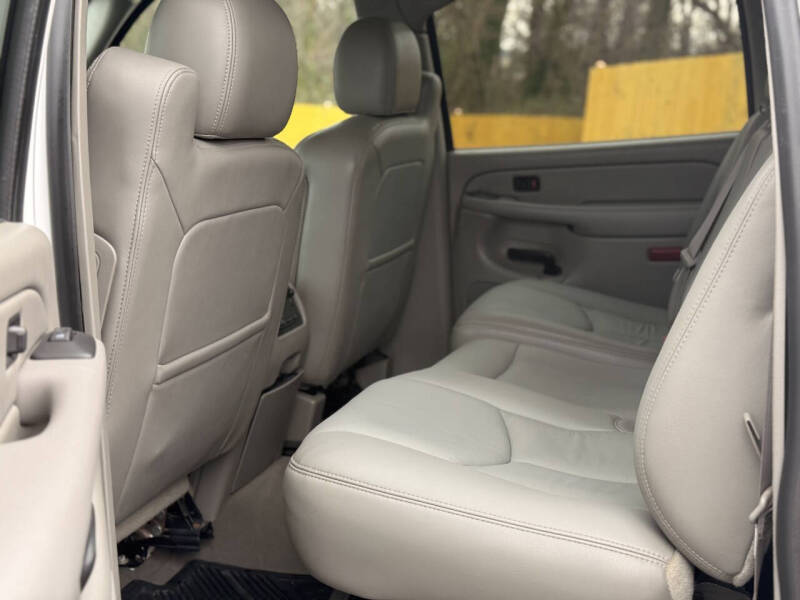 2006 Chevrolet Avalanche LS 1500