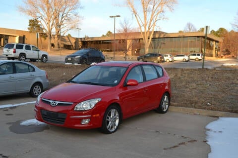 2009 Hyundai Elantra for sale at QUEST MOTORS in Centennial CO