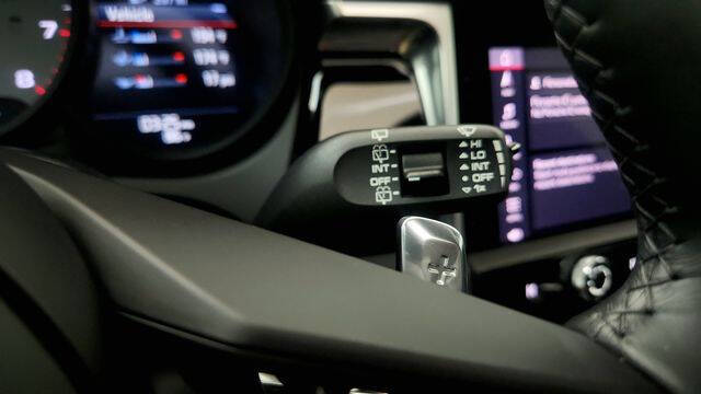 2024 Porsche Macan S