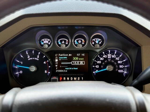 2011 Ford F-350 Super Duty Lariat