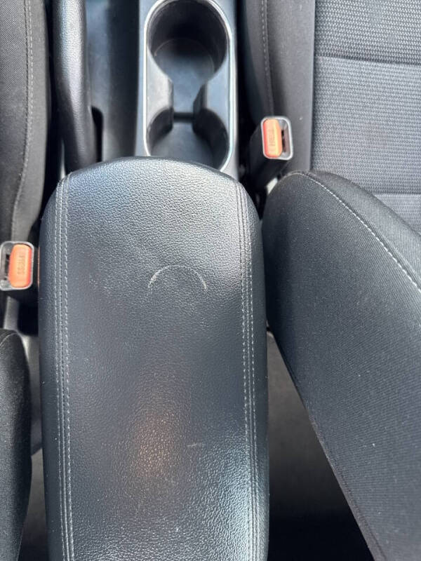 2017 Kia Forte5 LX