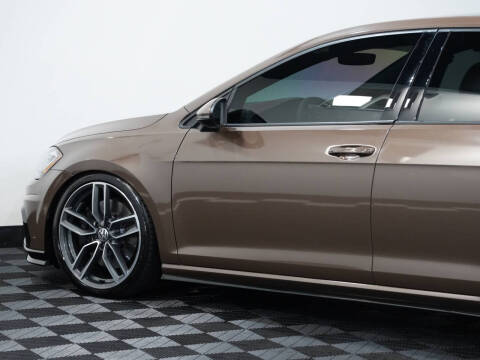 2019 Volkswagen Golf R 4Motion