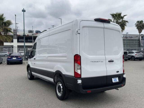 2025 Ford Transit 250