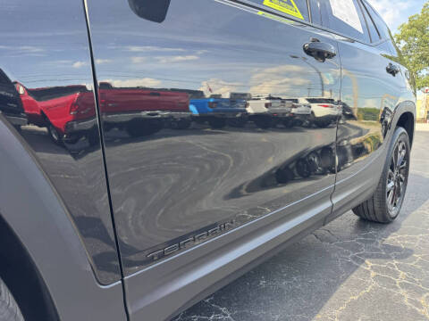 2023 GMC Terrain SLT