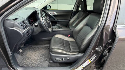 2012 Lexus CT 200h