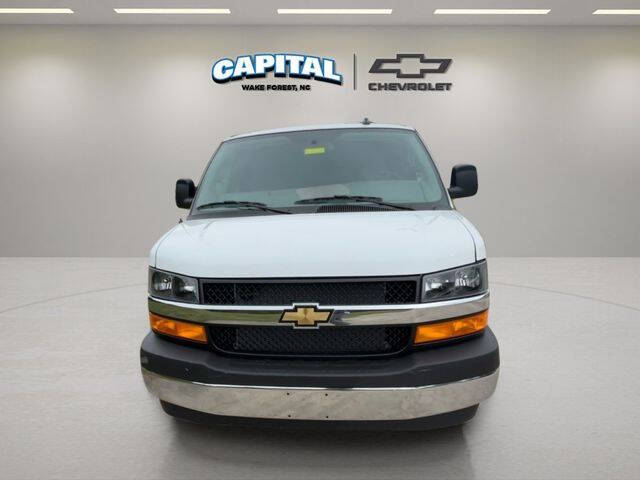 2025 Chevrolet Express 2500