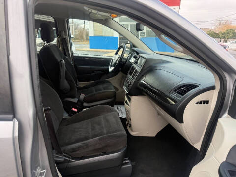 2016 Dodge Grand Caravan American Value Package