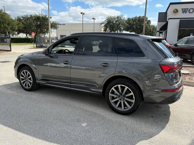 2024 Audi Q7 quattro Premium Plus 45 TFSI