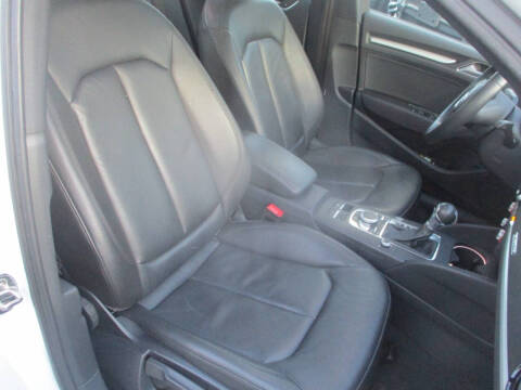 2019 Audi A3 quattro Premium 45 TFSI