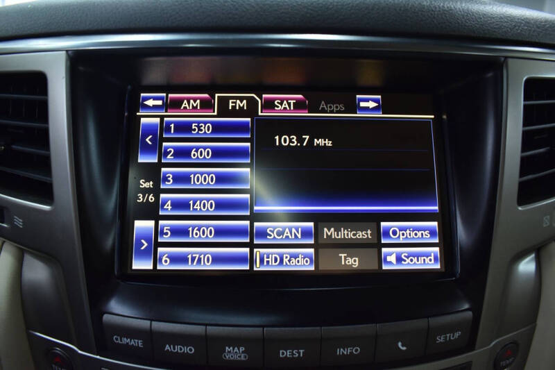2015 Lexus LX 570