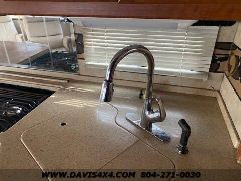 2006 Freightliner MH Chassis