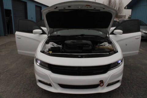 2017 Dodge Charger SXT