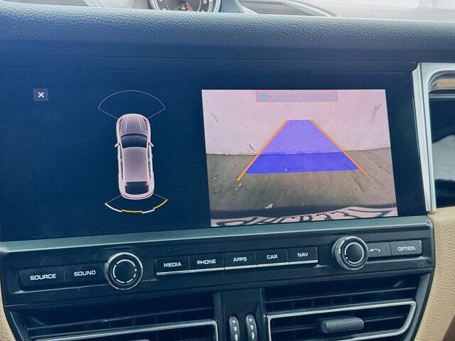 2019 Porsche Macan