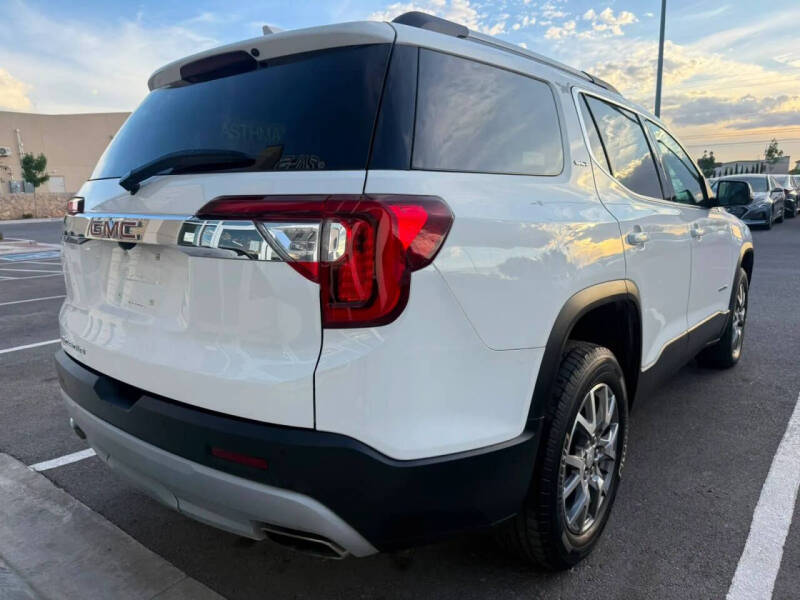 2020 GMC Acadia SLT