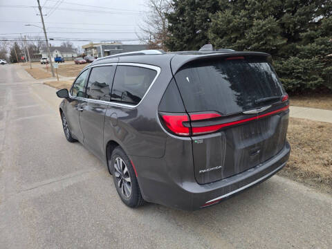 2021 Chrysler Pacifica Touring L