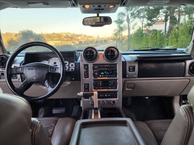 2003 HUMMER H2