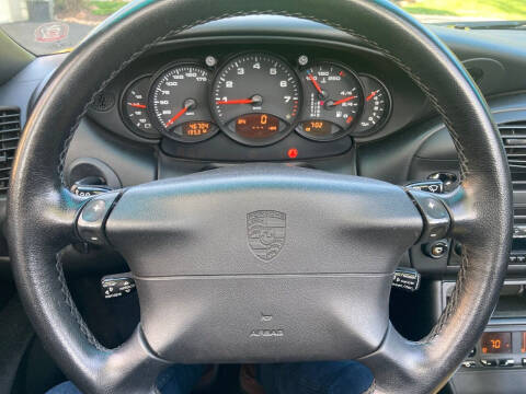 2001 Porsche 911 Carrera