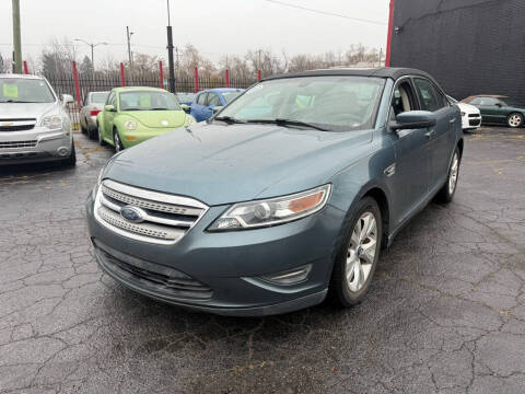 2010 Ford Taurus SEL