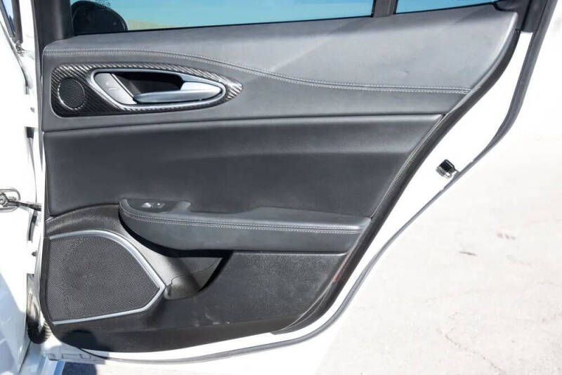 2018 Alfa Romeo Giulia Quadrifoglio