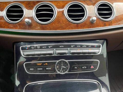 2017 Mercedes-Benz E-Class E 300 4MATIC