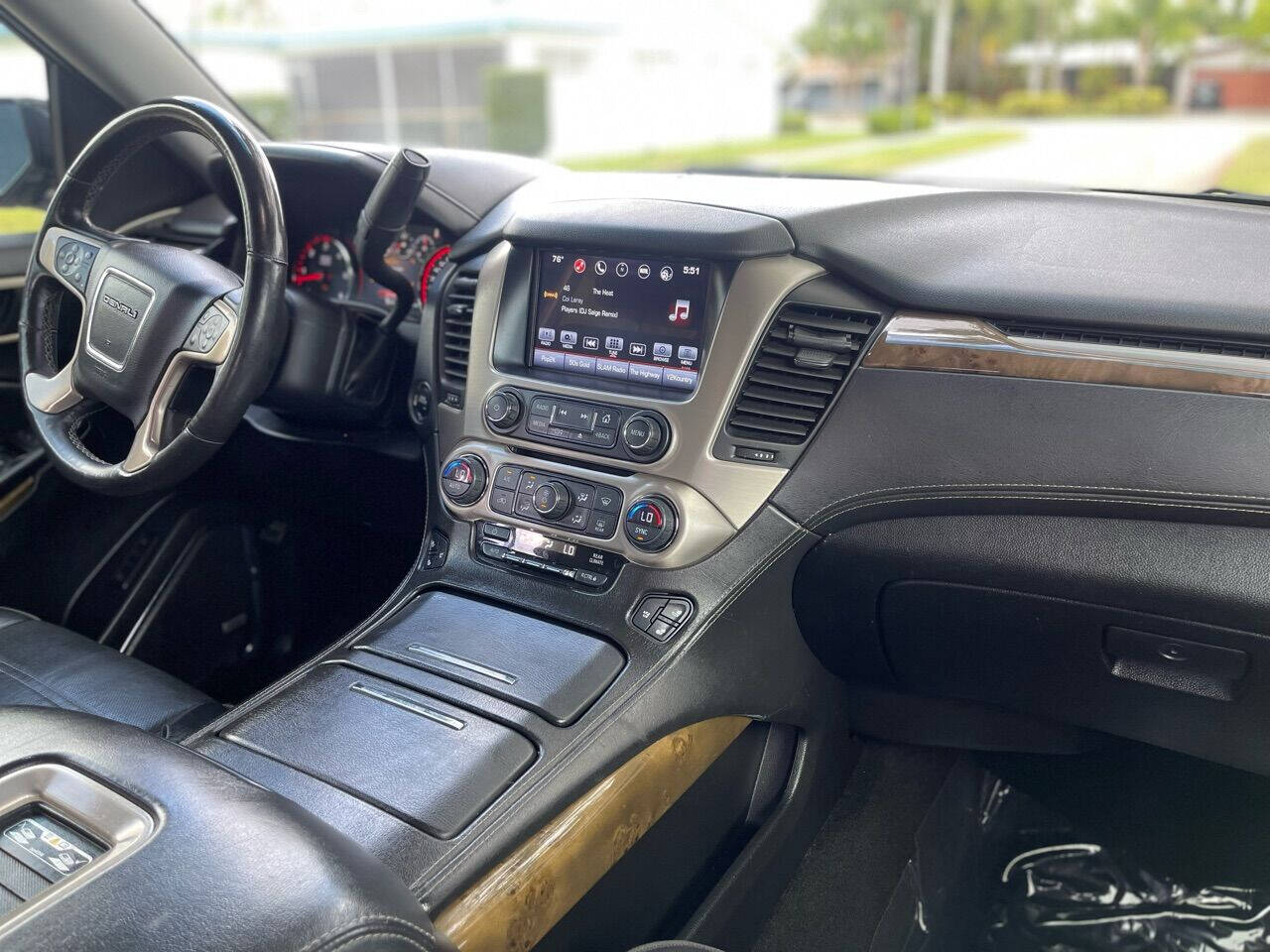 2016 GMC Yukon  - $27,985