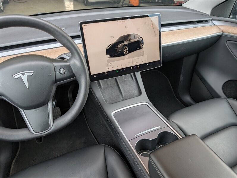 2023 Tesla Model Y Long Range