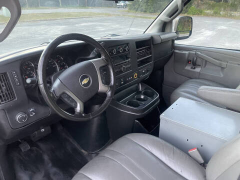 2017 Chevrolet Express 2500