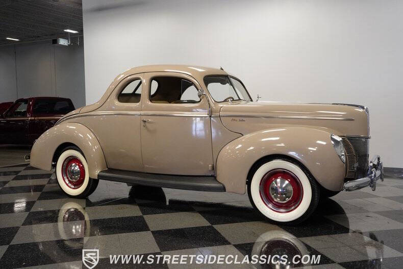1940 Ford Deluxe