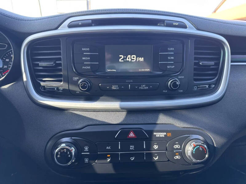2018 Kia Sorento L