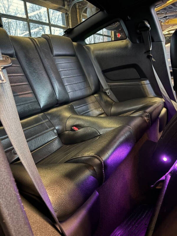 2010 Ford Mustang V6