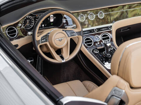 2020 Bentley Continental GTC V8