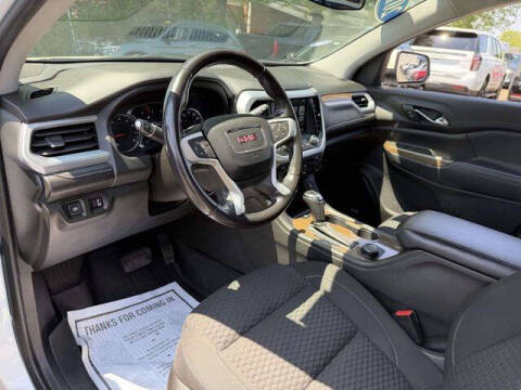 2019 GMC Acadia SLE-2