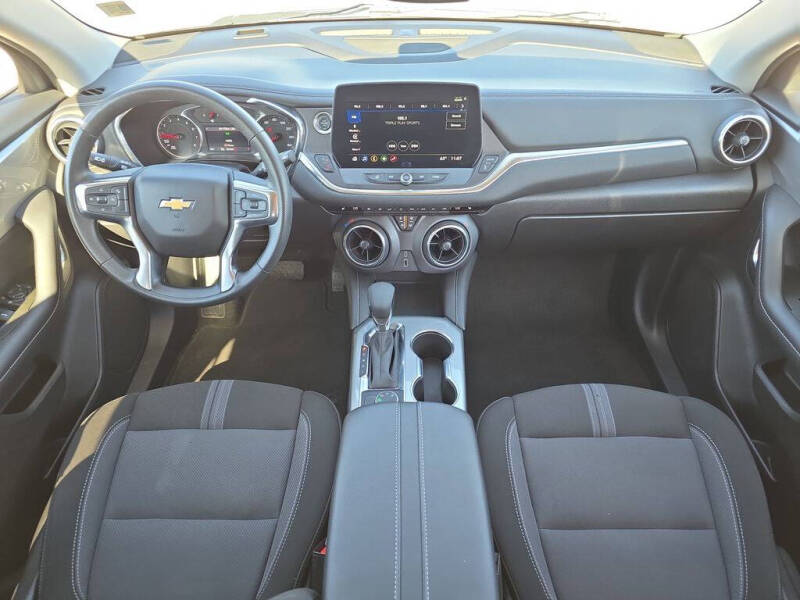 2025 Chevrolet Blazer LT