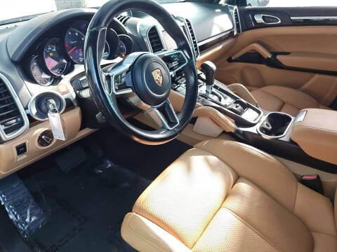 2016 Porsche Cayenne