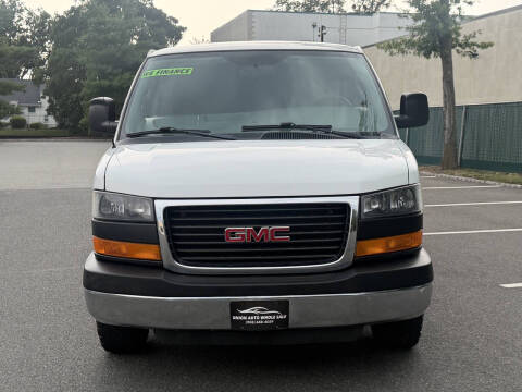 2016 GMC Savana 2500